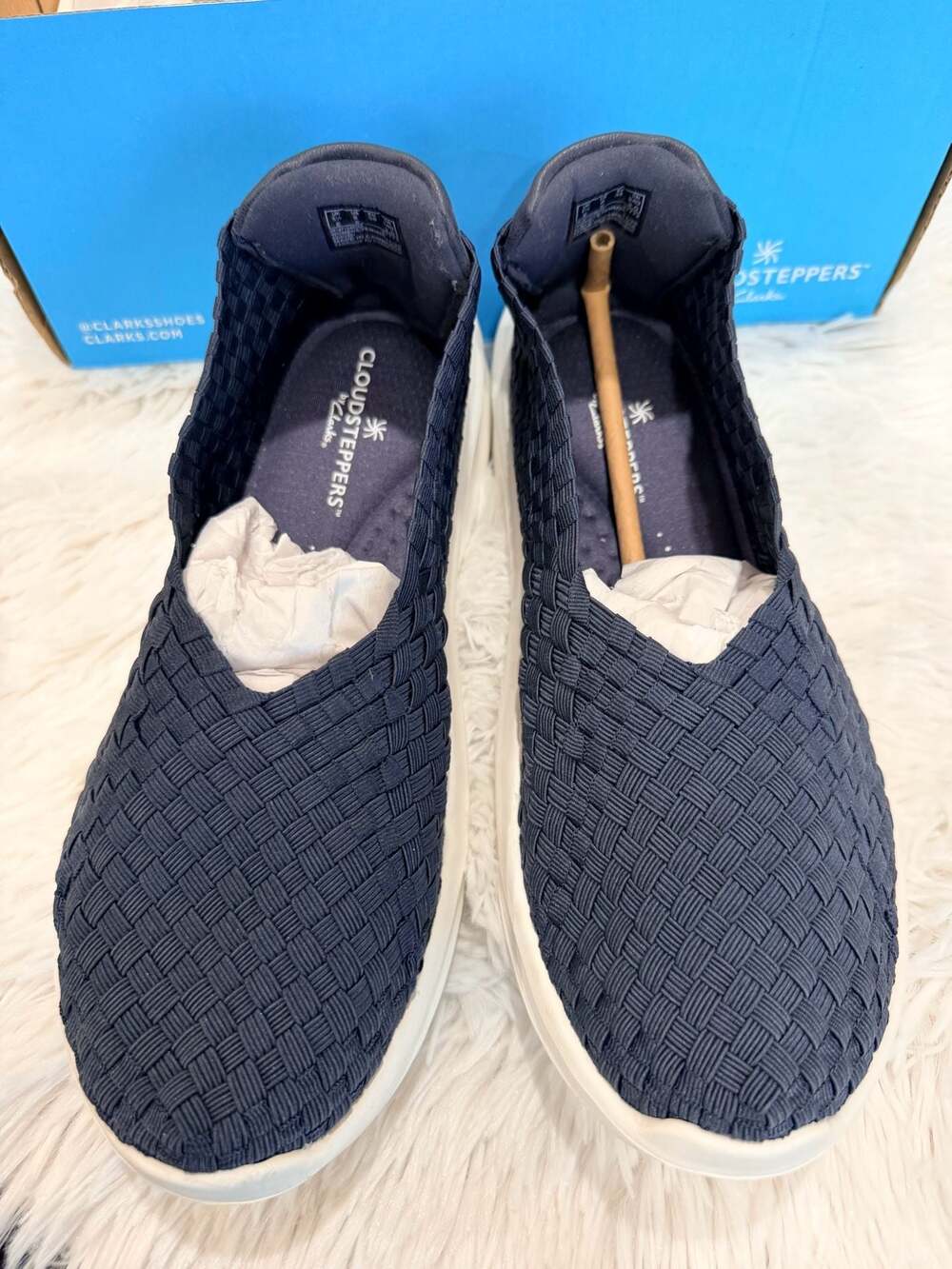 Clarks Cloudsteppers Solevana Weave Navy Slip On Sneakers Size 8W Wide